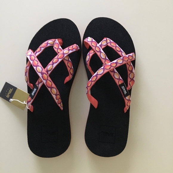 teva olowahu sandals